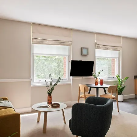 Appart hôtel Saco West India House 4*