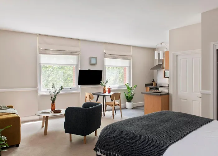 Saco - West India House Apartment *