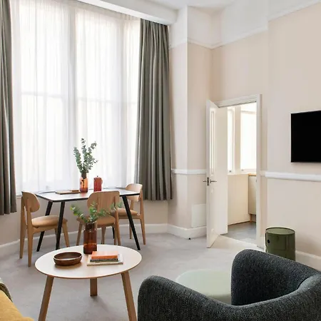 Saco West India House Apartmanhotel